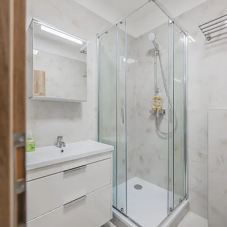 Flat Near Castle Stylish & Prime Location 8 Lägenhet Prag